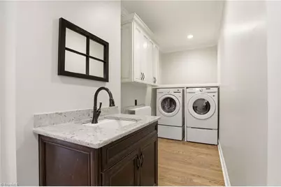 2027 Fairview Circle, Wilkesboro, NC 28697 - Photo 9