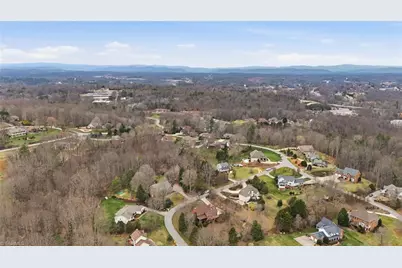 2027 Fairview Circle, Wilkesboro, NC 28697 - Photo 37