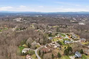 2027 Fairview Cir, Wilkesboro, NC 28697 - Photo 37