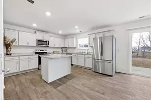 4556 Heatherly Rd, Winston-Salem, NC 27105 - Photo 9