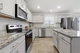 4556 Heatherly Rd, Winston-Salem, NC 27105 - Photo 13