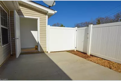3109 Hyde Place Circle, Winston-Salem, NC 27103 - Photo 23
