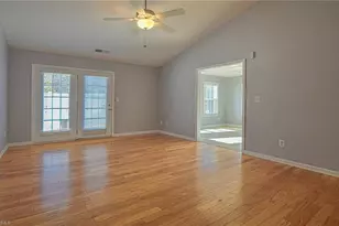 3109 Hyde Pl Cir, Winston-Salem, NC 27103 - Photo 9