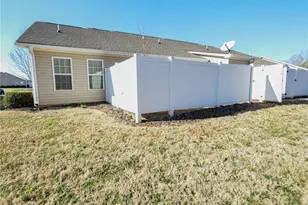 3109 Hyde Pl Cir, Winston-Salem, NC 27103 - Photo 27