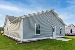 1682 Little Creek Cir, Winston-Salem, NC 27103 - Photo 3