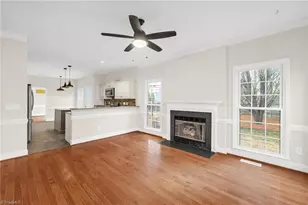 2304 Bayleaf Ct, Greensboro, NC 27455 - Photo 19