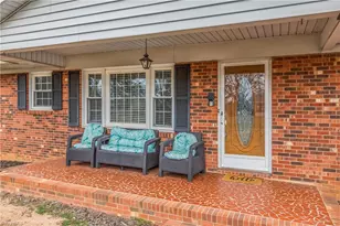 919 Mayford Dr, Kernersville, NC 27284 - Photo 5