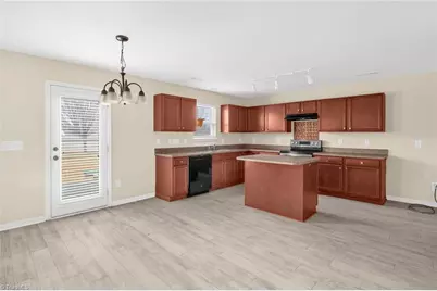 4331 Wyoming Court, Thomasville, NC 27360 - Photo 17