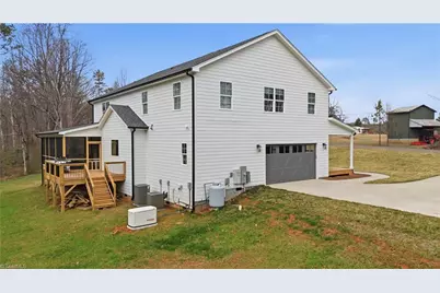 1140 Shelton Road, Yadkinville, NC 27055 - Photo 5