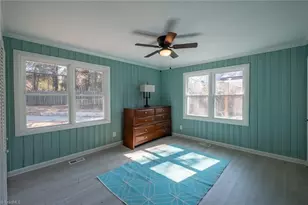 1916 New Garden Rd, Greensboro, NC 27410 - Photo 21