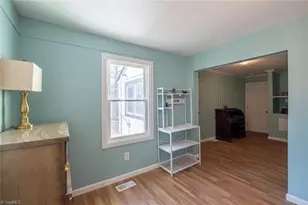 1916 New Garden Rd, Greensboro, NC 27410 - Photo 29