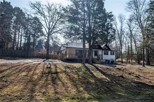 1916 New Garden Rd, Greensboro, NC 27410 - Photo 41