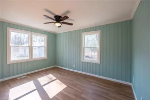 1916 New Garden Rd, Greensboro, NC 27410 - Photo 31