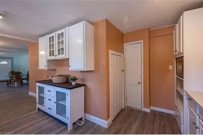 1916 New Garden Road, Greensboro, NC 27410 - Photo 19