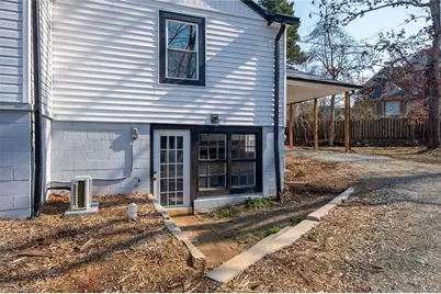 1916 New Garden Road, Greensboro, NC 27410 - Photo 9