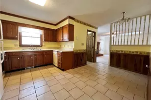 3806 Bentbrook Dr, High Point, NC 27265 - Photo 5