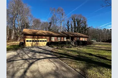 3806 Bentbrook Drive, High Point, NC 27265 - Photo 3