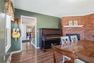 4455 Langhorne Dr, Winston-Salem, NC 27106 - Photo 15