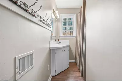 4455 Langhorne Drive, Winston-Salem, NC 27106 - Photo 35