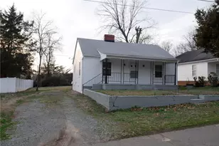 3920 Leo St, Winston-Salem, NC 27105 - Photo 3