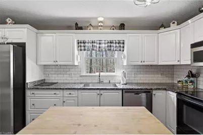 4913 Golden Oaks Drive, Oak Ridge, NC 27310 - Photo 13