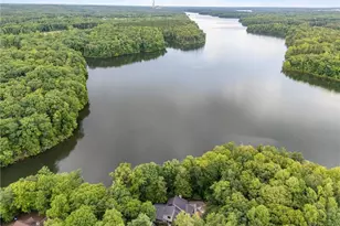 343 Lakewood Pointe Dr, Roxboro, NC 27574 - Photo 3