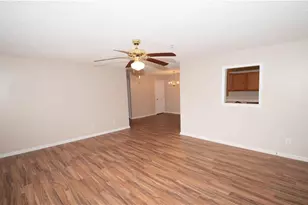 905 Hanahan Ct, Greensboro, NC 27409 - Photo 5