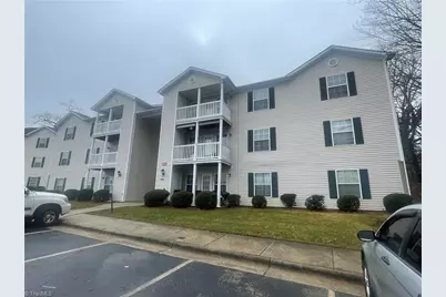 905 Hanahan Court #2A, Greensboro, NC 27409 - Photo 1