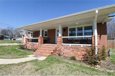 300 Abbotts Avenue, Lexington, NC 27292 - Photo 3