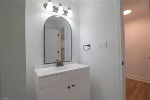 300 Abbotts Ave, Lexington, NC 27292 - Photo 19