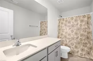 1230 Evelynnview Ln, Kernersville, NC 27284 - Photo 25