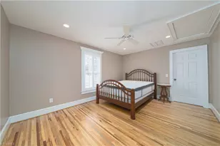 208 Triplett St, Jonesville, NC 28642 - Photo 25