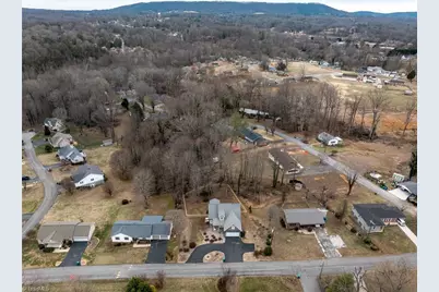 208 Triplett Street, Jonesville, NC 28642 - Photo 35