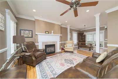 208 Triplett Street, Jonesville, NC 28642 - Photo 7