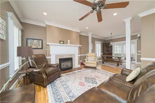 208 Triplett St, Jonesville, NC 28642 - Photo 7