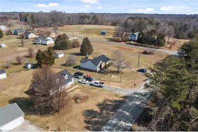 1502 Gibbs Road, Reidsville, NC 27320 - Photo 33