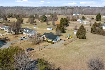 1502 Gibbs Road, Reidsville, NC 27320 - Photo 29