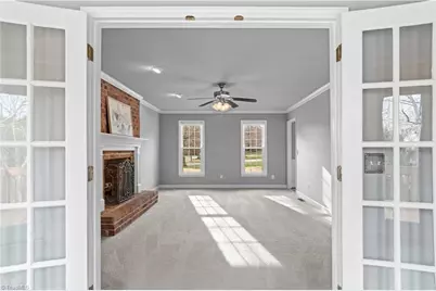 5229 Bridge Pointe Drive, Clemmons, NC 27012 - Photo 7