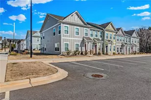 1753 Granby Hts Dr, Winston-Salem, NC 27103 - Photo 5