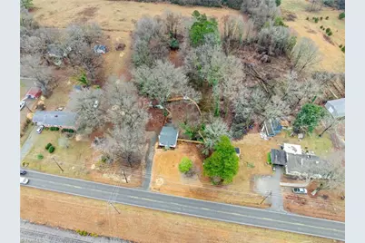 4015 Pleasant Garden Road, Greensboro, NC 27406 - Photo 37