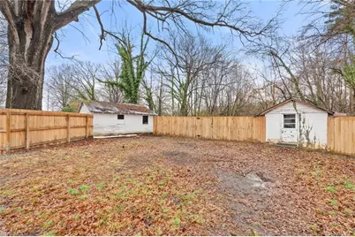 4015 Pleasant Garden Road, Greensboro, NC 27406 - Photo 33