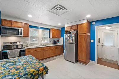 4015 Pleasant Garden Road, Greensboro, NC 27406 - Photo 15