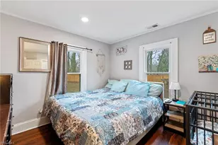 4015 Pleasant Garden Rd, Greensboro, NC 27406 - Photo 13