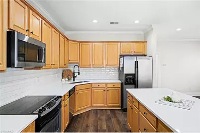 5409 Ridingate Court, Greensboro, NC 27455 - Photo 9