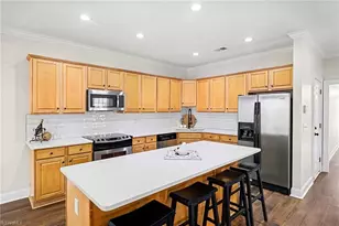 5409 Ridingate Ct, Greensboro, NC 27455 - Photo 9