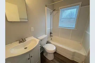 711 Chestnut Drive #B, High Point, NC 27262 - Photo 9