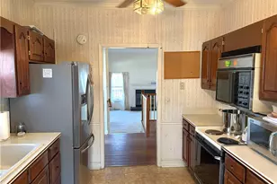 1806 Oakcrest Ct, Winston-Salem, NC 27106 - Photo 11