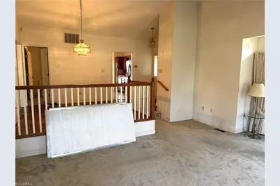 1806 Oakcrest Court, Winston-Salem, NC 27106 - Photo 7