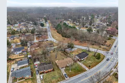 2311 Four Seasons Boulevard, Greensboro, NC 27407 - Photo 35