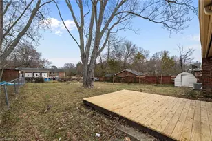 2311 Four Seasons Blvd, Greensboro, NC 27407 - Photo 33